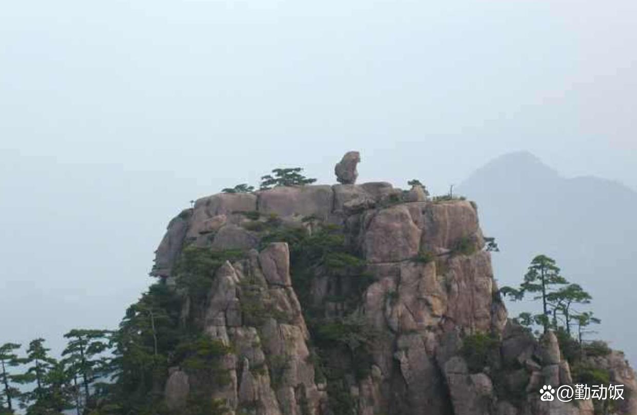 黄山奇石的石头长什么样_黄山奇石有什么石头_黄山石头奇石有哪些